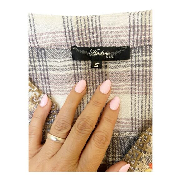 ANDREE Unit Plaid Light Flannel Floral Embroidered Tunic Top Sz S - Picture 3 of 5